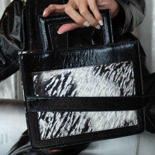  Hair on Handbag