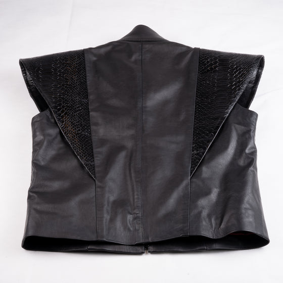 Diora Vest
